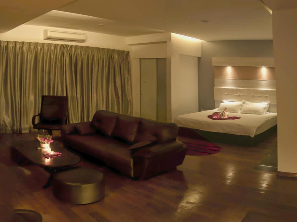 Avantgarde Hotel Джохор-Бару Экстерьер фото
